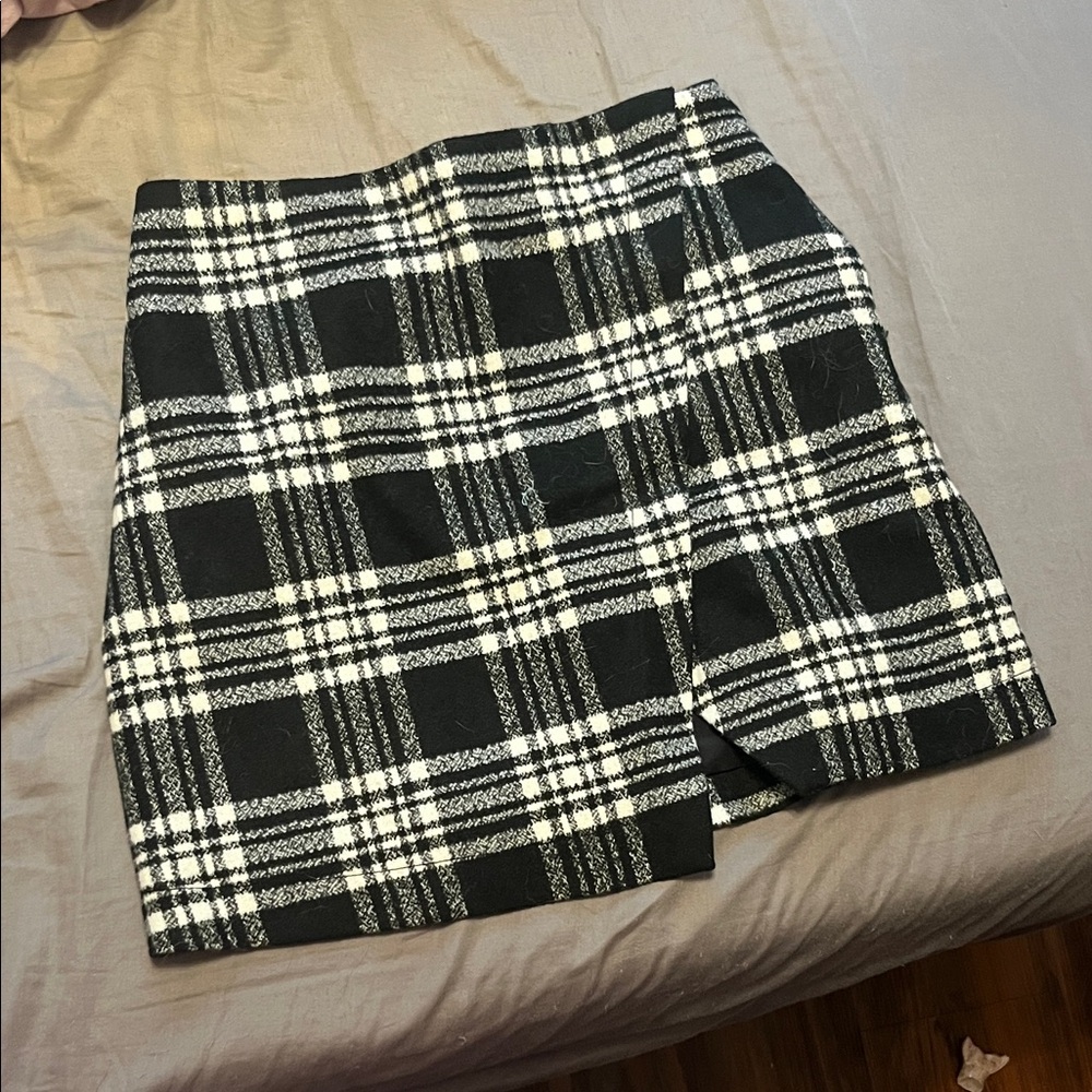 Plaid Black and White Women's Skirt